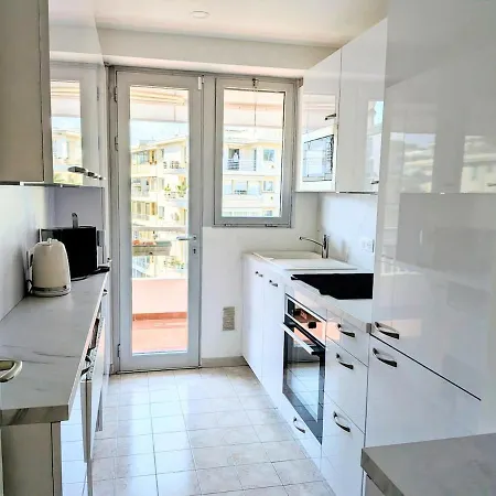 Parenthèse Azuréenne Terrasse Et à 2 Pas *