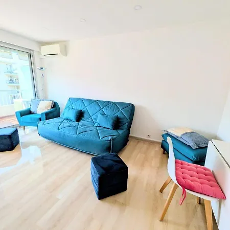 Apartament Parenthese Azureenne Terrasse Et A 2 Pas *